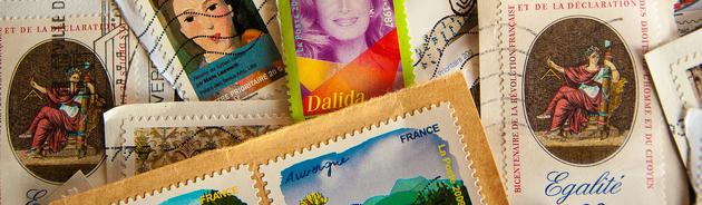 Briefmarken kann jeder kleben - hier geht es um anspruchsvolle Mailings: 14 EMail-Tools hat iBusiness unter die Lupe genommen und nach ihrer Excellence und Ausrichtung bewertet. (Bild: jackmac34 / pixabay.com)